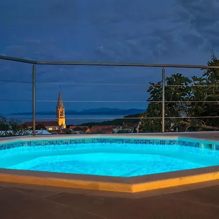 Teo's Place